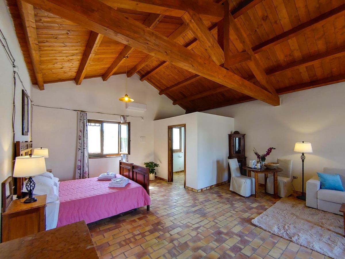 Masseria Crocco Montalbano Ionico Extérieur photo